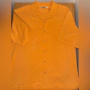 Orange Tommy Bahama 100% silk short sleeve button up shirt. Men’s XL